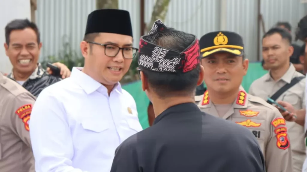 Sastra-Winara-297127008