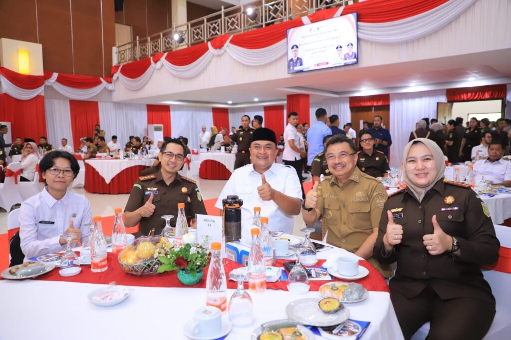 file-1762275507163-43f88435-0767-4cab-af39-27a56a30d3d9